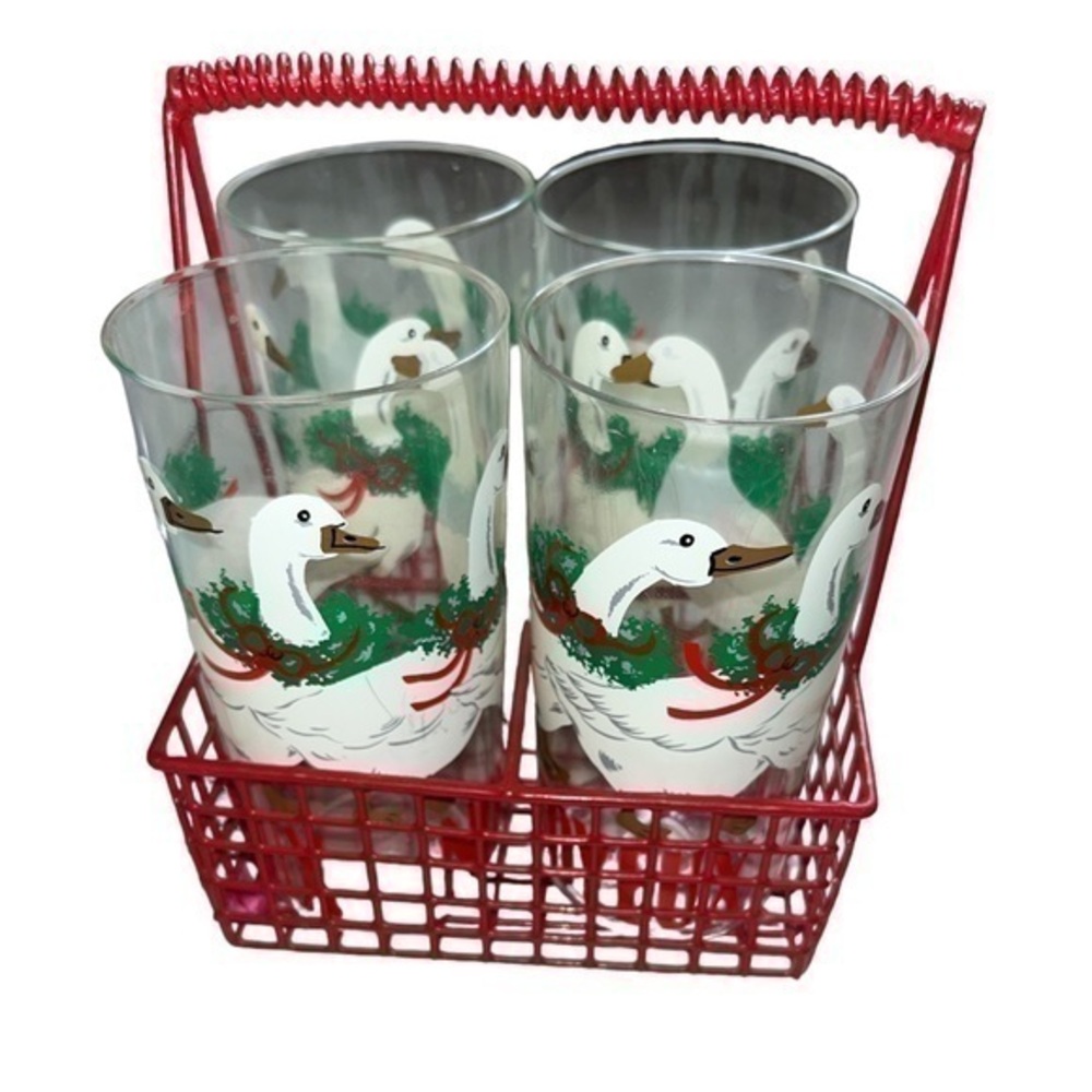 Vintage geese Christmas plastic cups